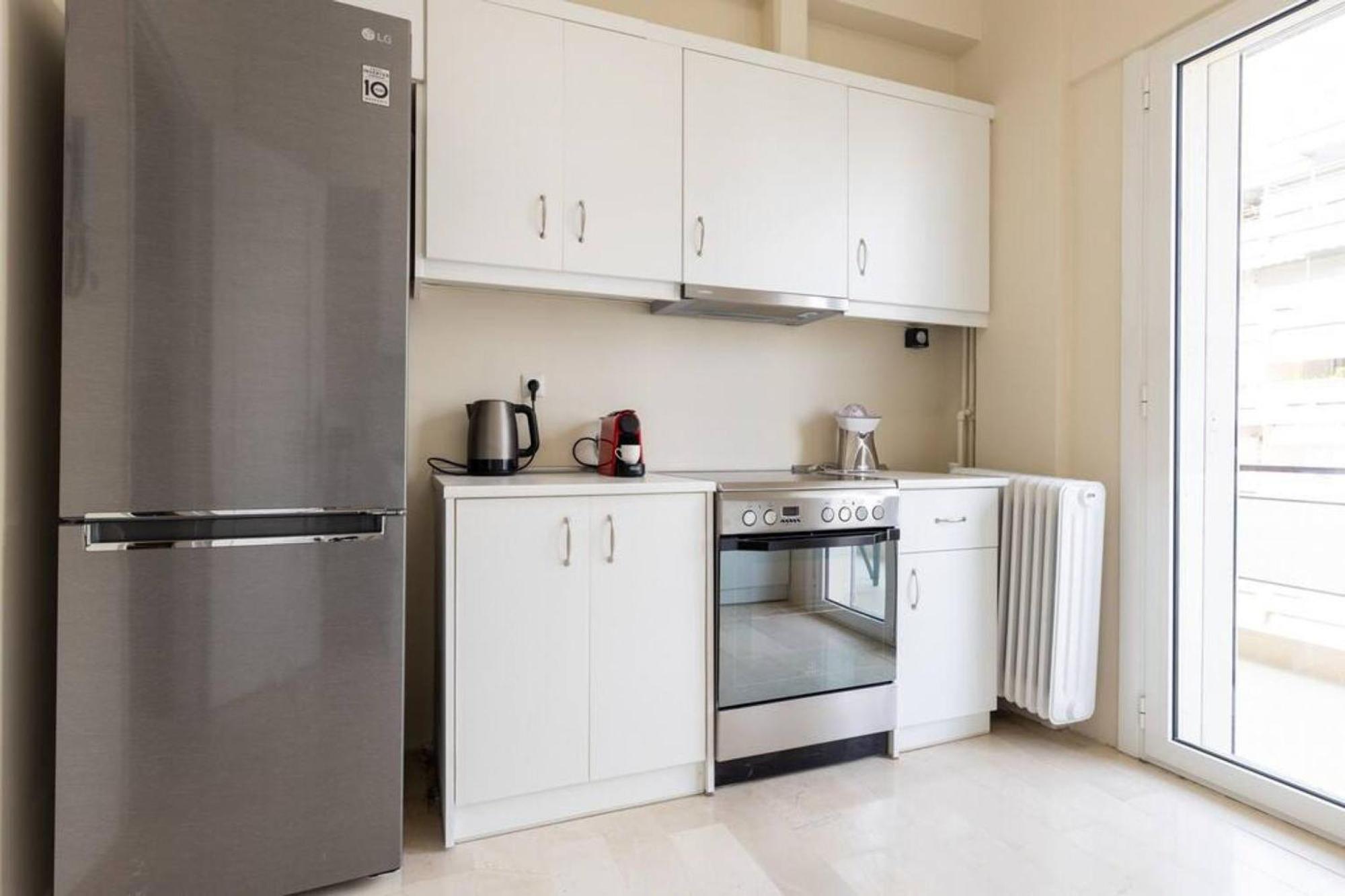 Amfitritis Family Lux Apartment At Palaio Faliro أثينا المظهر الخارجي الصورة